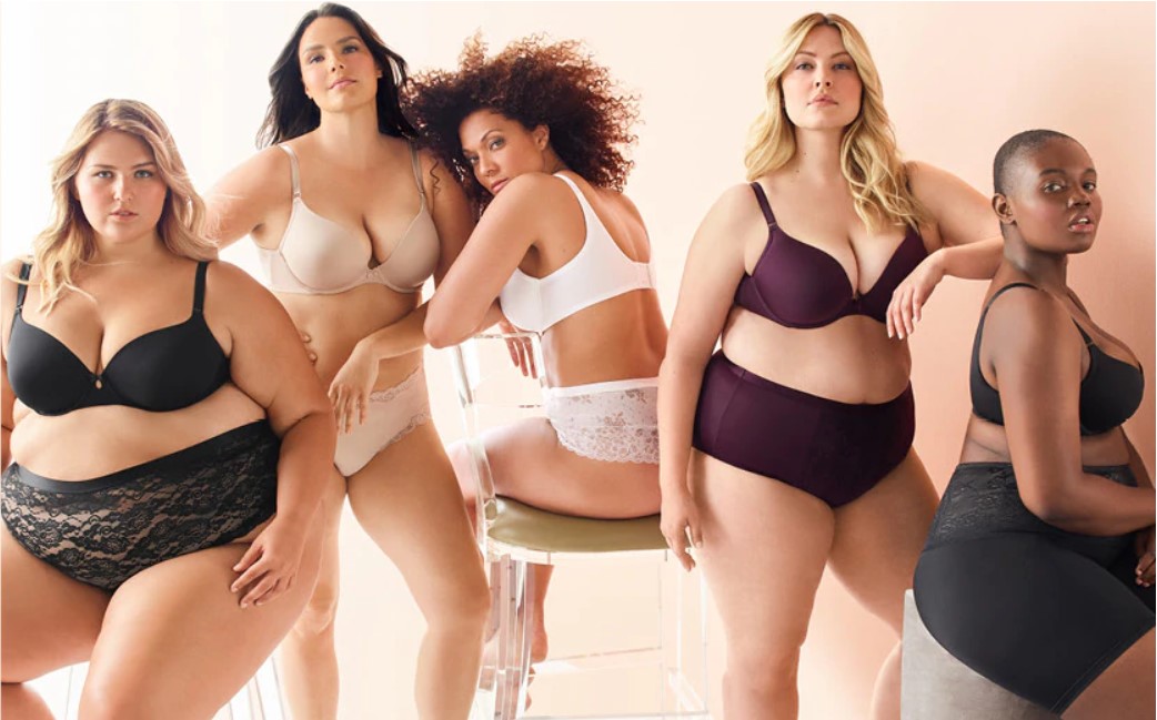 Sizes 10 to 30", Torrid is the mecca for big and curvy girls. 